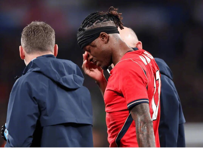 英格兰主帅图赫尔忧心阿森纳边锋马杜埃凯伤情